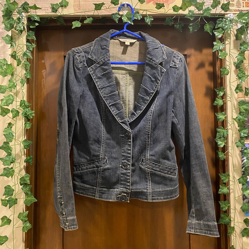 Dark Wash light blue Lined
Denim Jean Jacket